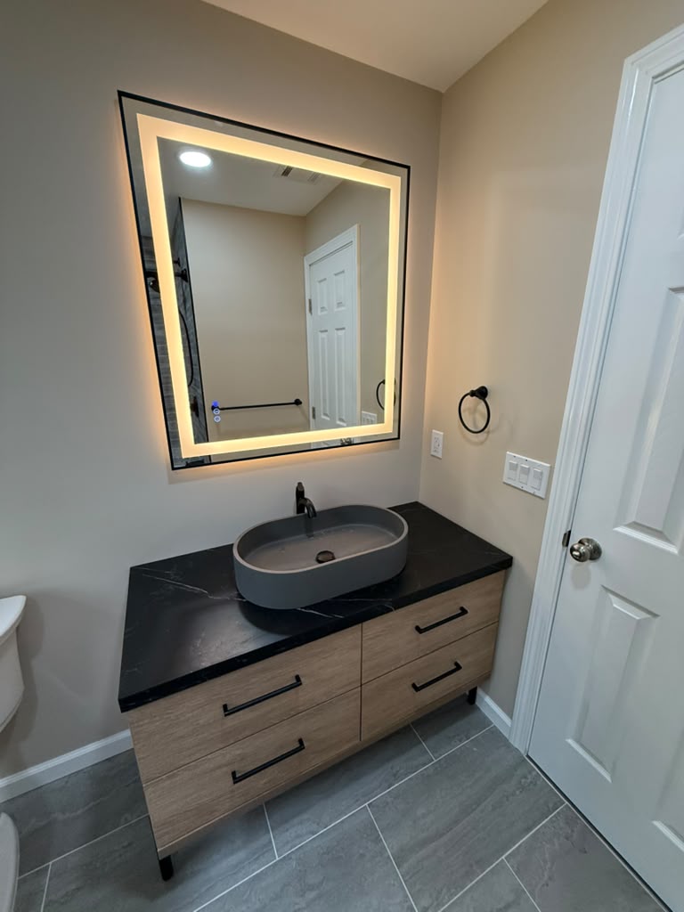 Bathroom (13)